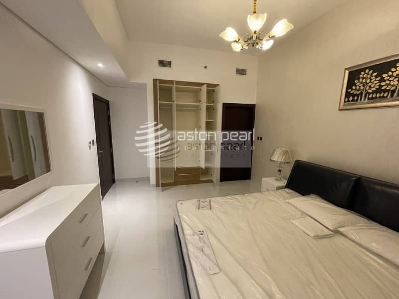 27 Fully Furnished |Brand New Unit With Ultra Luxury