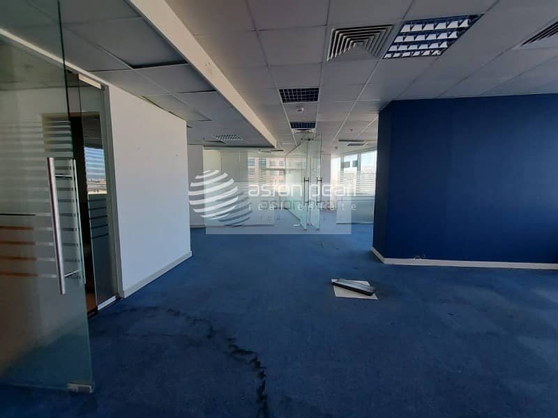 3 Fully Fitted Large Office | EXCLUSIVE | Low Floor