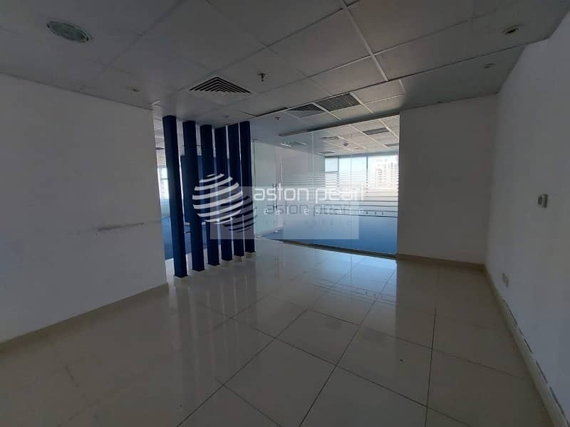 7 Fully Fitted Large Office | EXCLUSIVE | Low Floor