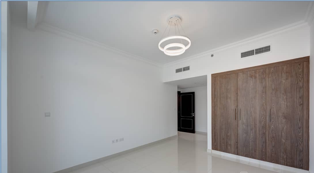 34 LUXURY BUILDING | BRAND NEW | DIRECT TO OWNER