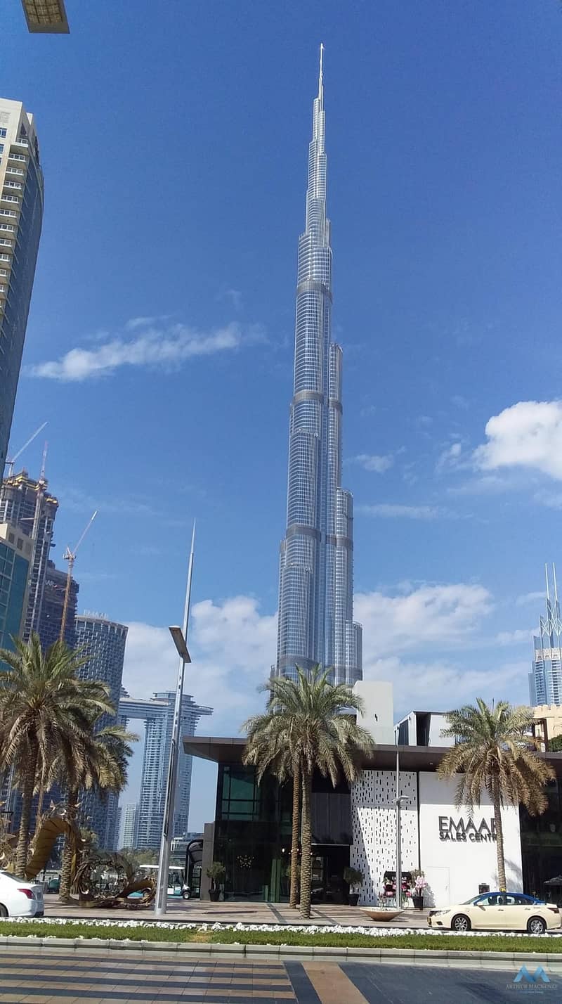 Amazing Fully Furnished 2BR Apartment for Rent in Prestigious Burj Khalifa Tower