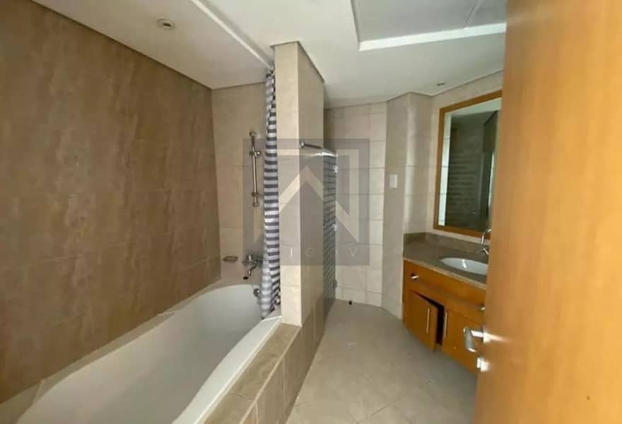 5 High Floor | Full Sea View | En-Suits Rooms