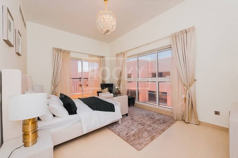 10 Spacious 5 Bed | plus Maid's Room | Nad Al Sheba