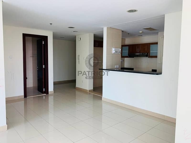 2 Semi Furnished 1 Bedroom available in LAKESIDE RESIDENCE CLUSTER A