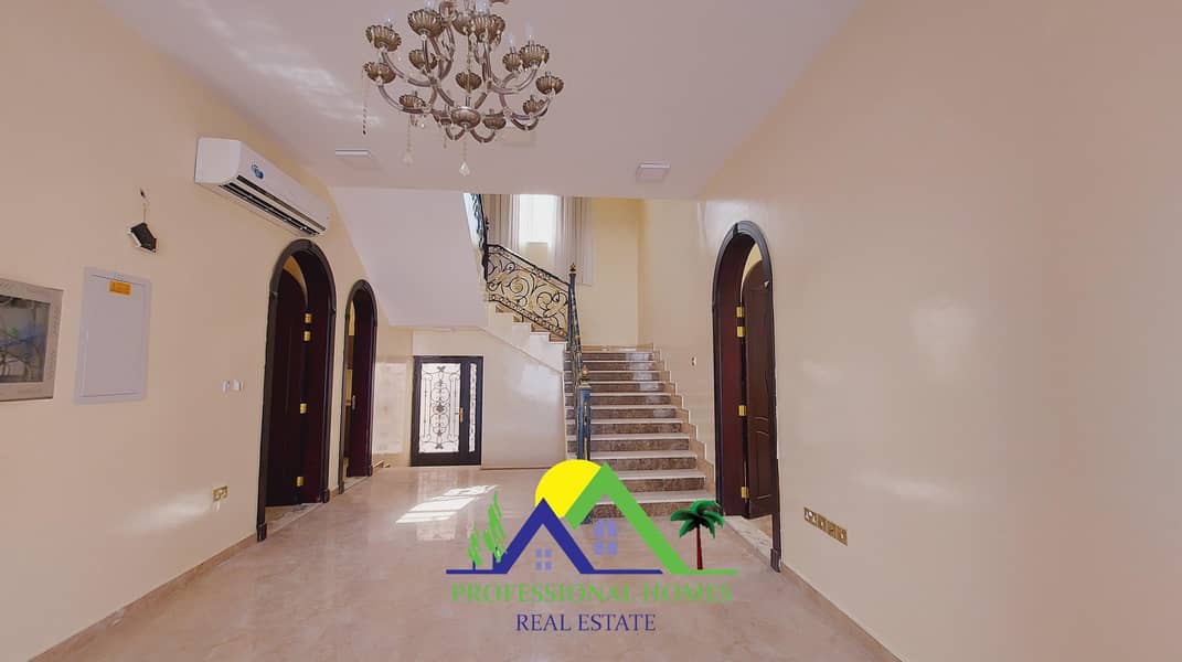 Duplex Villa 6 Bedrooms All Masters in Al Bateen
