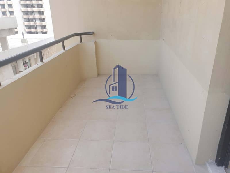 18 Stunning 3 BR Apartment with Balcony