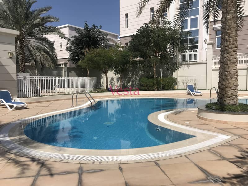 4 Bd Townhouse 4 Bd Townhouse