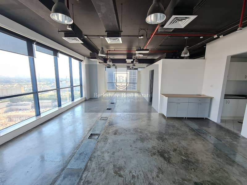 Amazing Fitted office for sale in Jumeirah Bay X3 Amazing Fitted office for sale in Jumeirah Bay X3