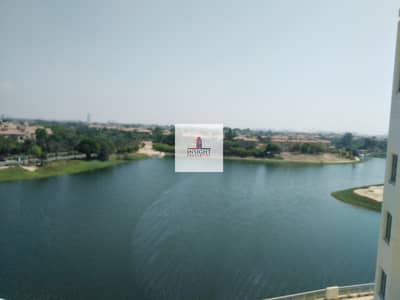 Partial Lake view Corner Unit High Floor 3BR+M Partial Lake view Corner Unit High Floor 3BR+M