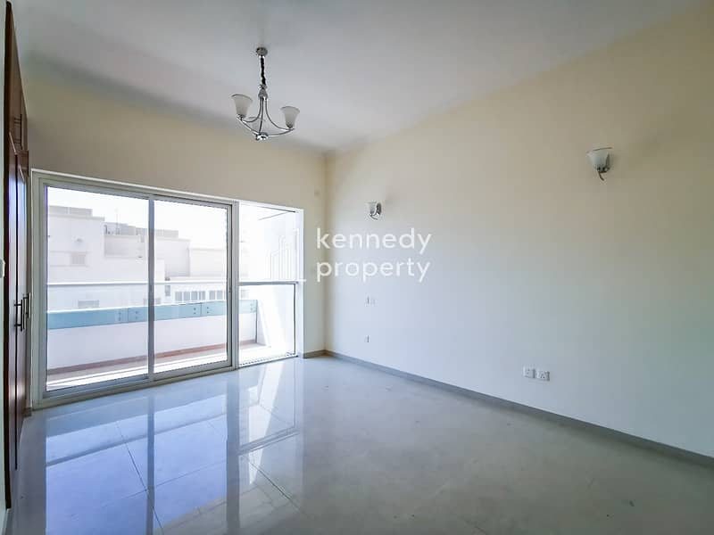 3 Motivated Seller I Spacious I Vacant on Transfer