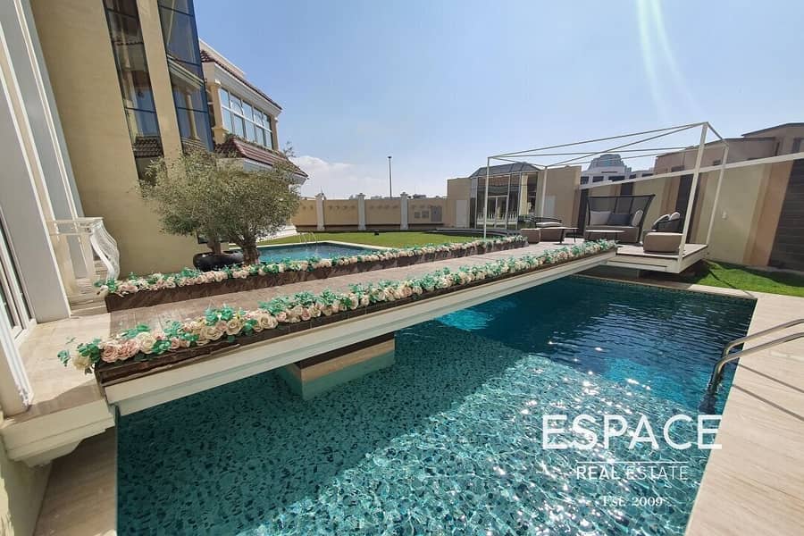 Designer Mansion - High End Luxury Finish Designer Mansion - High End Luxury Finish