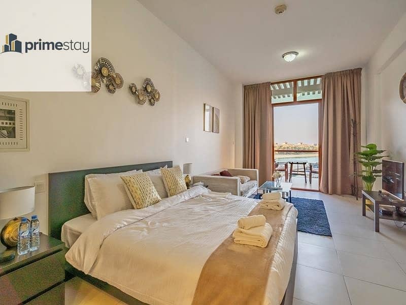 Elegant Sea View Studio in Palm Jumeirah Elegant Sea View Studio in Palm Jumeirah