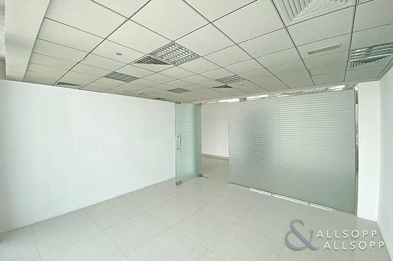 3 High Floor | Available Now | Partition Cabins