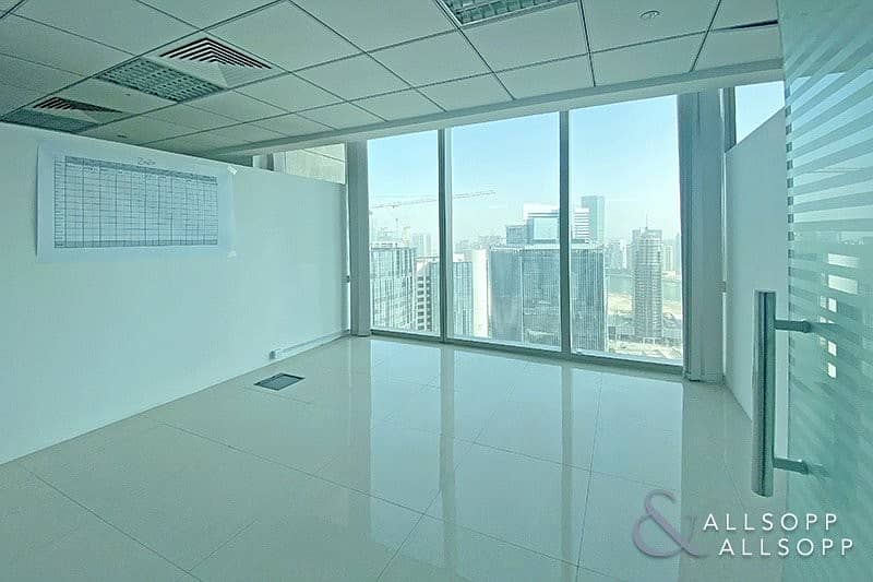 10 High Floor | Available Now | Partition Cabins