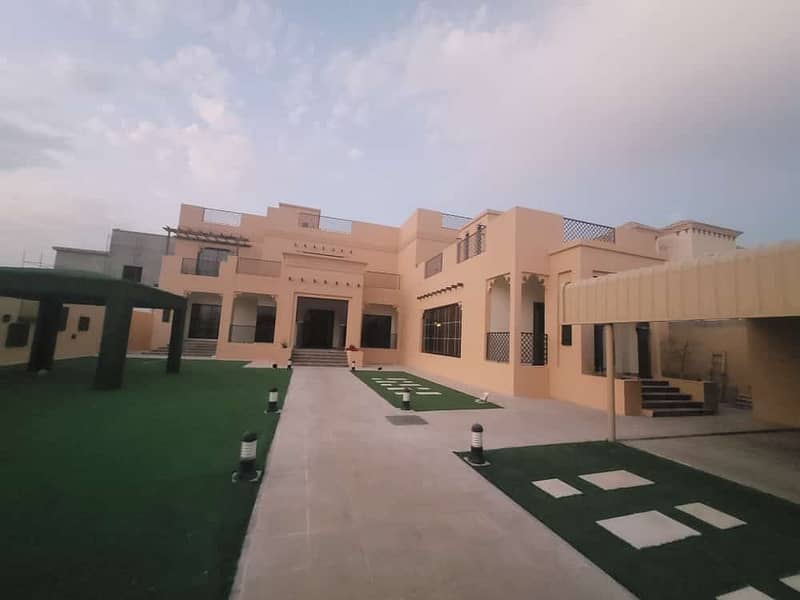 Luxury 5 Bedroom Villa with Majlis Hall and Maid room in Al Shamkha South