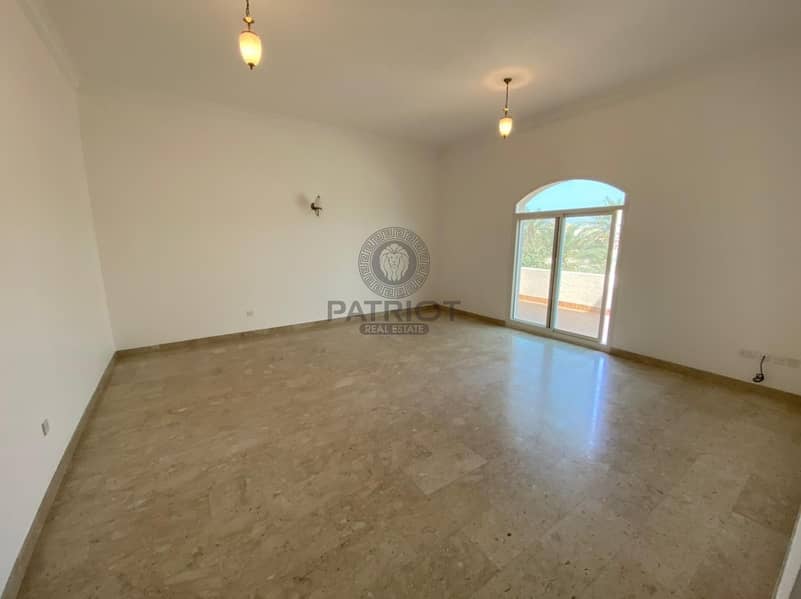 11 MASSIVE 5BR MAIDS PVT POOL GARDEN SEMI INDEPENDENT IN JUMEIRAH 2