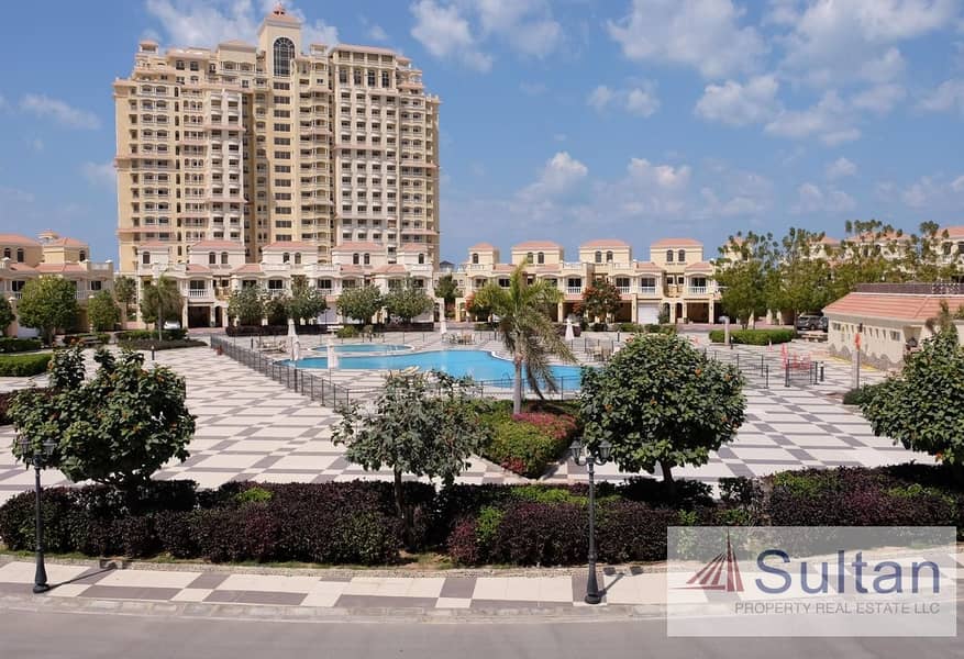Amazing 2 BR Ready To Move In Pool/Garden View Amazing 2 BR Ready To Move In Pool/Garden View