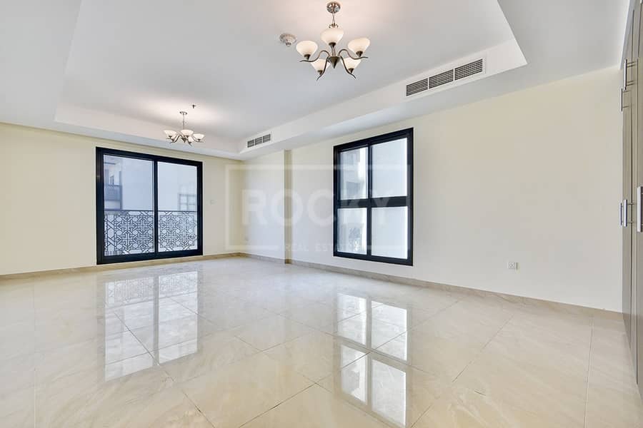 Studio | No Commission | Al Jaddaf Studio | No Commission | Al Jaddaf
