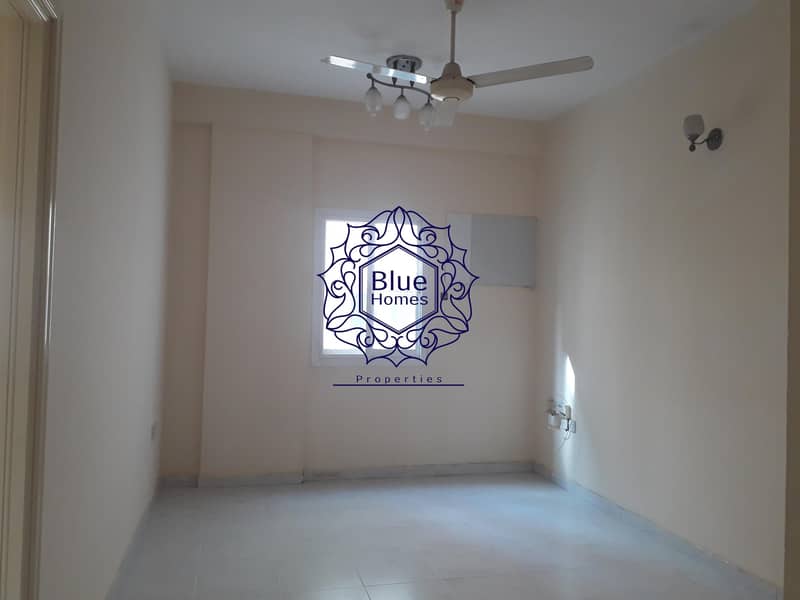 Prime Location Huge 1Bhk Only 35K 6/Cheques Parking  Near Welcome Hotel 2