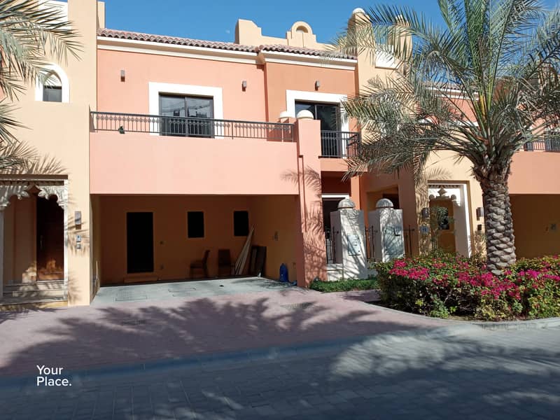 Spacious Villa - High Quality - Fitted Kitchen Spacious Villa - High Quality - Fitted Kitchen