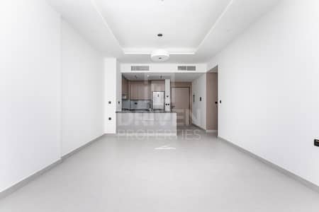 Best quality | Maids Room | Spacious Apt