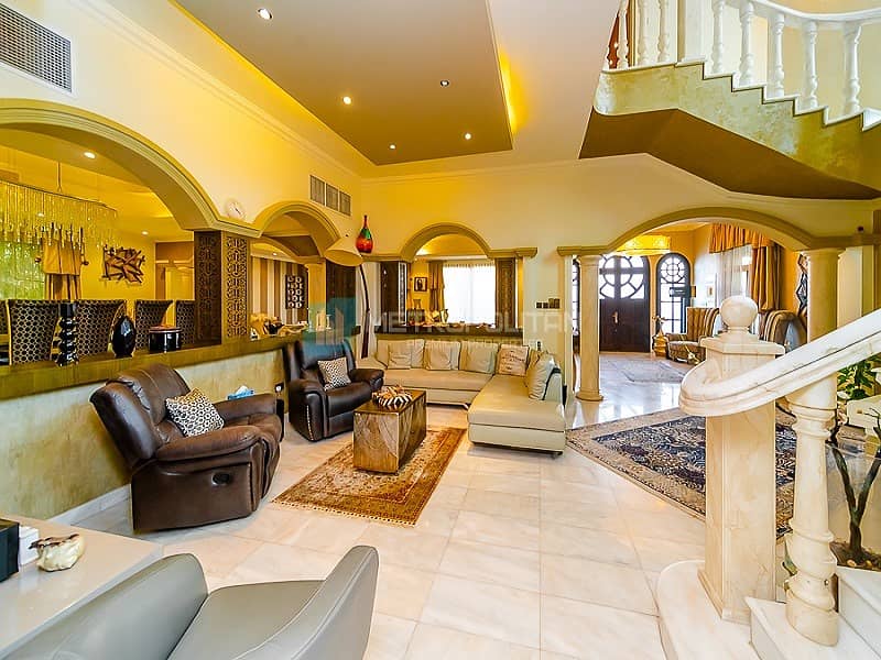 Furnished 5BR Villa| Luxurious interiors| Upgraded