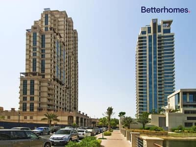 Canal with Golf Course View | Parking | Chiller Free Canal with Golf Course View | Parking | Chiller Free
