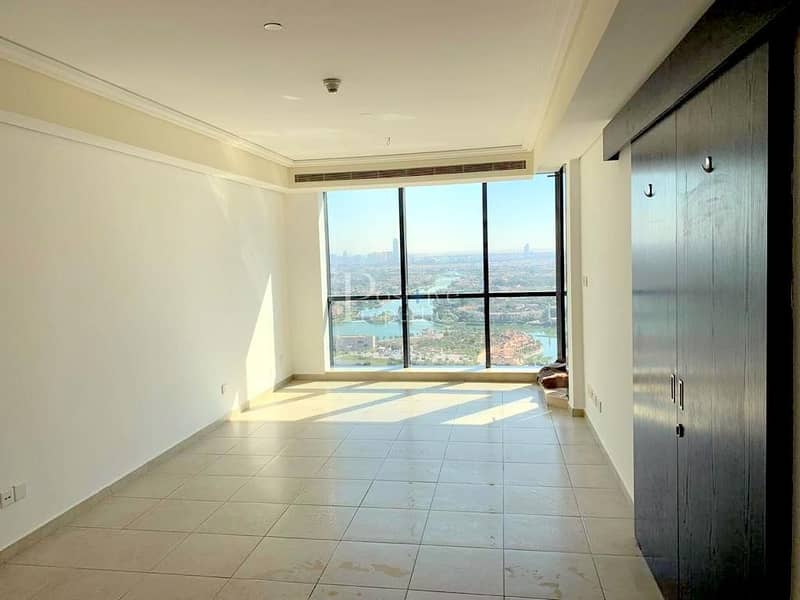 Best deal | Beautiful and well maintained | Lake view Best deal | Beautiful and well maintained | Lake view