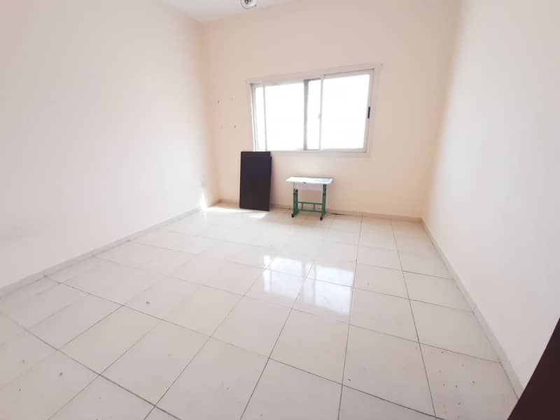 ONE  BHK  WITH CLOSE HALL RENT 16K 4TO6CHEQUE PAYMENT   NO DEPOSIT  CLOSE TO LULU  HYPERMARKET AL NABBA.