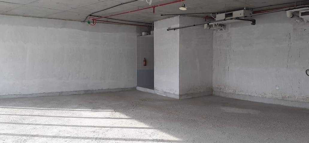 AMR - BULK Dear - Vacant 7 Offices Same Floor For Sale