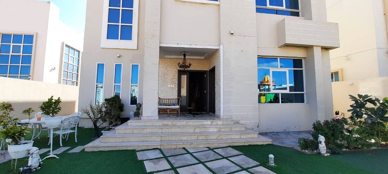 Villa for rent in Ajman, Al Jarf, personal finishing, two floors, 5 rooms, majlis, hall, and air conditioners 0562417250