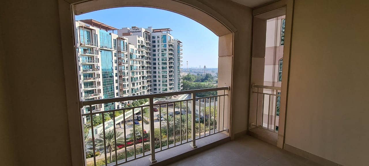 Stunning Studio Apartment for Rent in Tanaro Tower at The Views Stunning Studio Apartment for Rent in Tanaro Tower at The Views