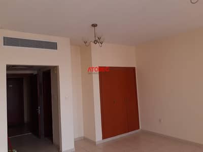 With Balcony With Balcony