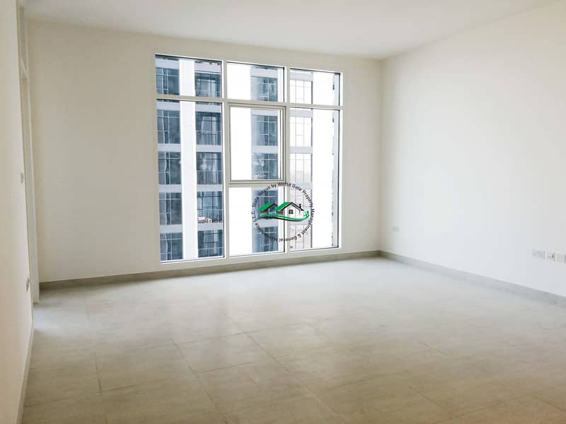 10 Hot Deal!!!Luxurious 1 BR Apt+ Pool and Gym + Balcony W/No Commission