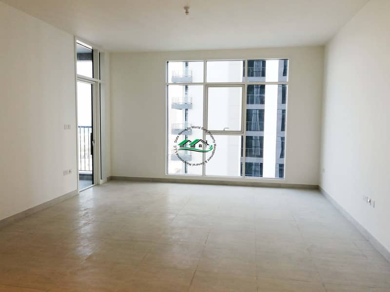 11 Hot Deal!!!Luxurious 1 BR Apt+ Pool and Gym + Balcony W/No Commission