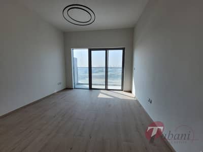 Next to Metro| Chiller Free| Kitchen Equipped Next to Metro| Chiller Free| Kitchen Equipped
