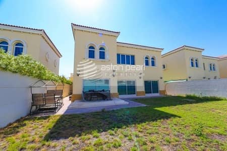 4BR Small | Guest Room in Downstairs| Big Garden 4BR Small | Guest Room in Downstairs| Big Garden