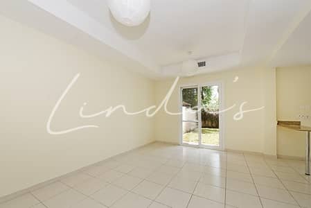 Pristine Condition Lake and Park Facing | Type 4M Pristine Condition Lake and Park Facing | Type 4M