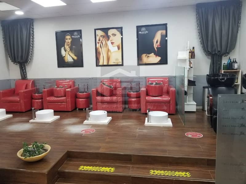 HURRY ! TO GET THE DEAL LADIES SALON FOR SALE  ONLY 250