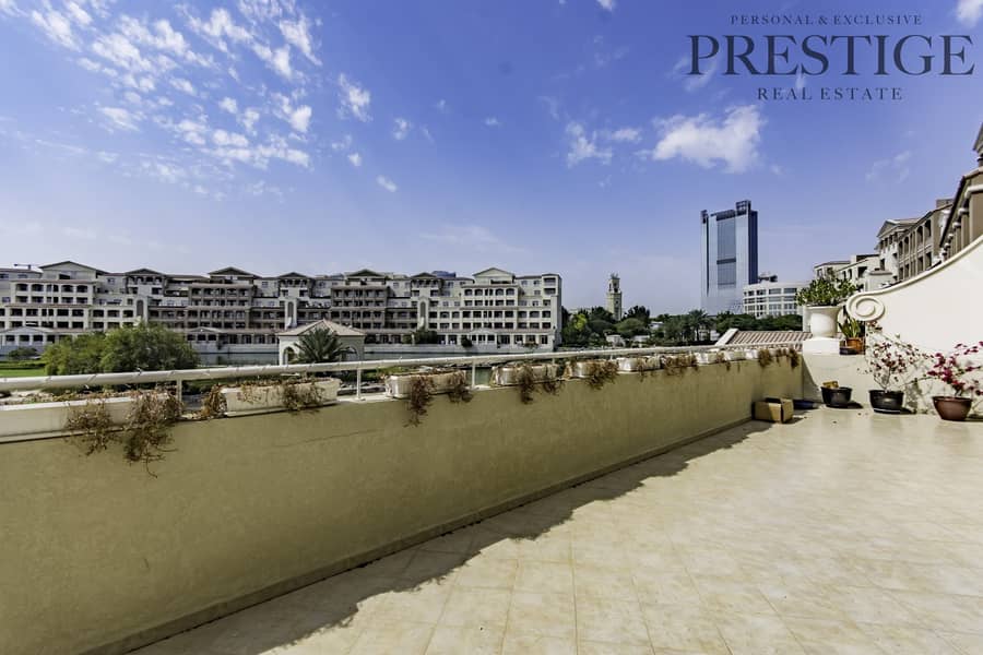 24 Exclusive | 3 Bedroom| Huge terrace