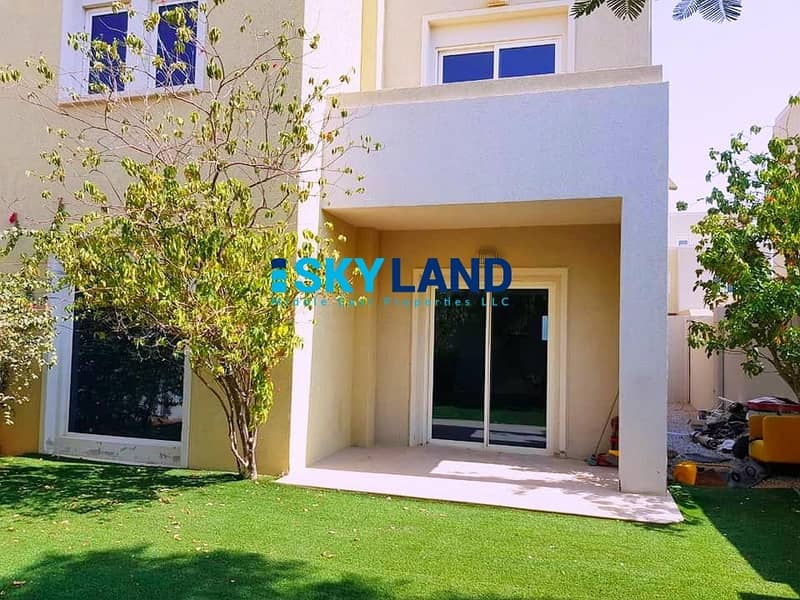 With Rent Refund ! 4BR in Best Location with Big Garden ! With Rent Refund ! 4BR in Best Location with Big Garden !