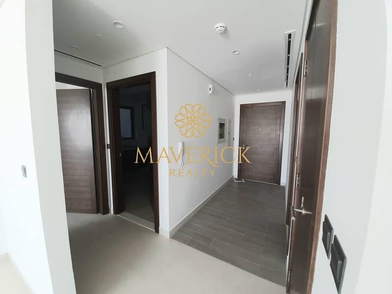 34 Brand New 2BR | High-End | 12 Cheques