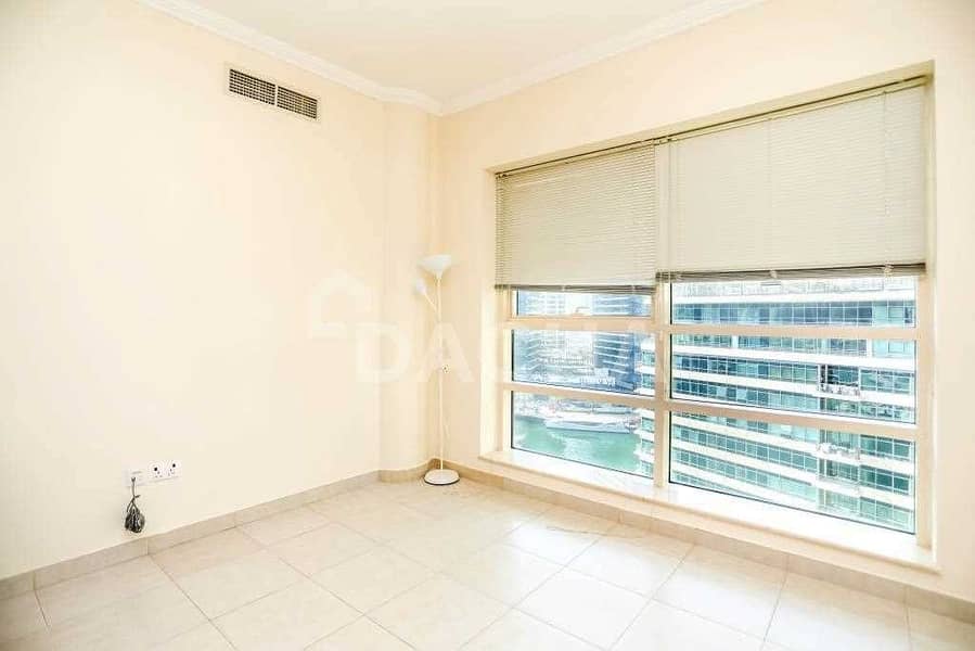12 Excellent 2 Bed / Penthouse Marina View