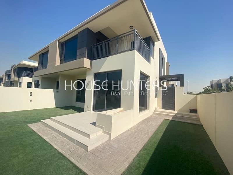 Best Priced Unit| Single Row| 3E| Avail 15th March