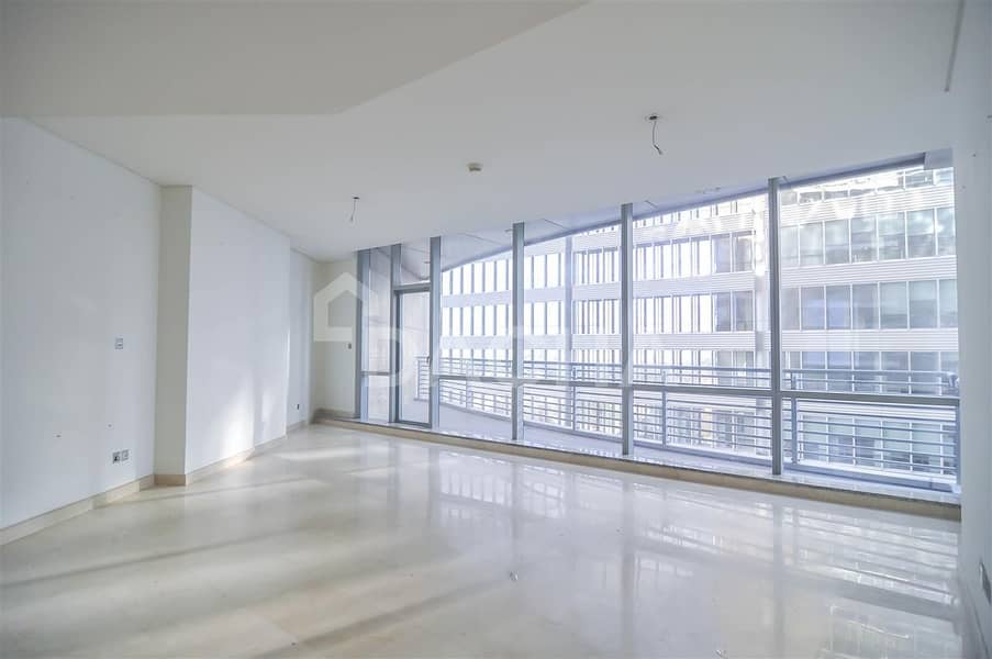 Huge 2BR  / With Balcony / Multiple Cheques