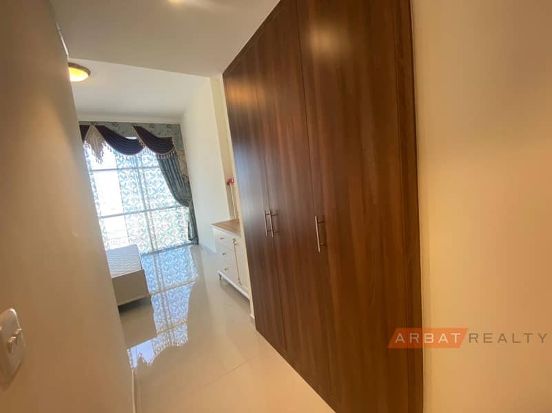 8 2 bed + maid's room | Panoramic view | Fully Furnished |