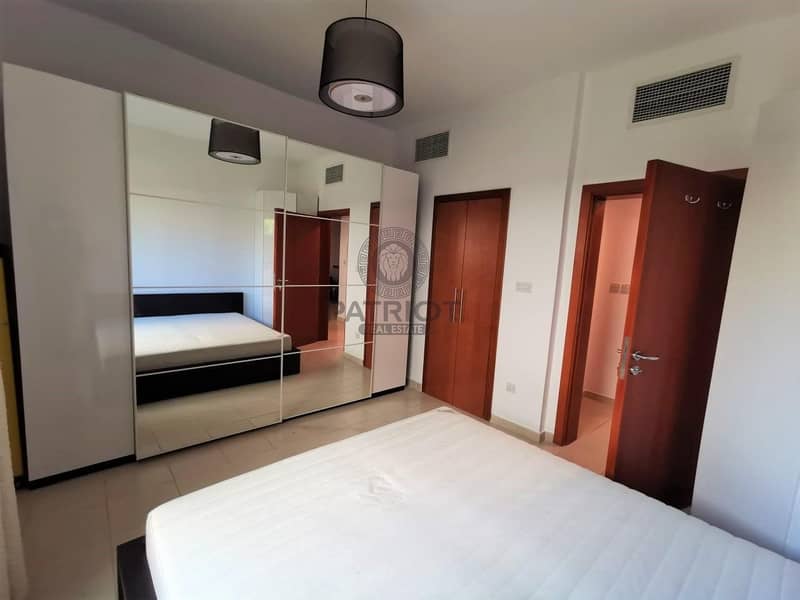 17 Upgraded 1 BHk With Courtyard Fully Furnished
