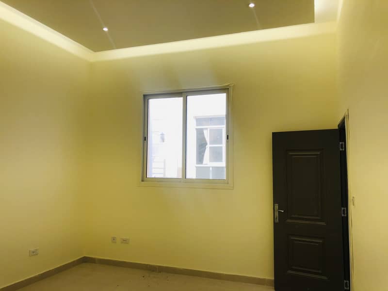 شقة في مدينة محمد بن زايد 1 غرفة 34000 درهم - 5029958