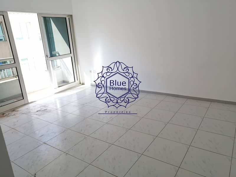 3 Hot Offer 2 month free spacious 2bhk with balcony just 55k 1 minute walk to fahidi metro