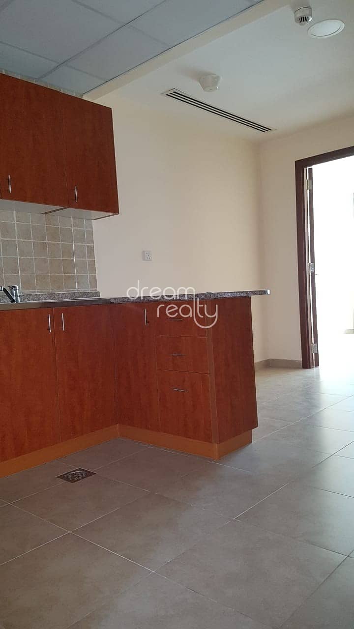 4 STUDIO FOR RENT IN DUBAI GATE 2/WITH OUT BALCONT